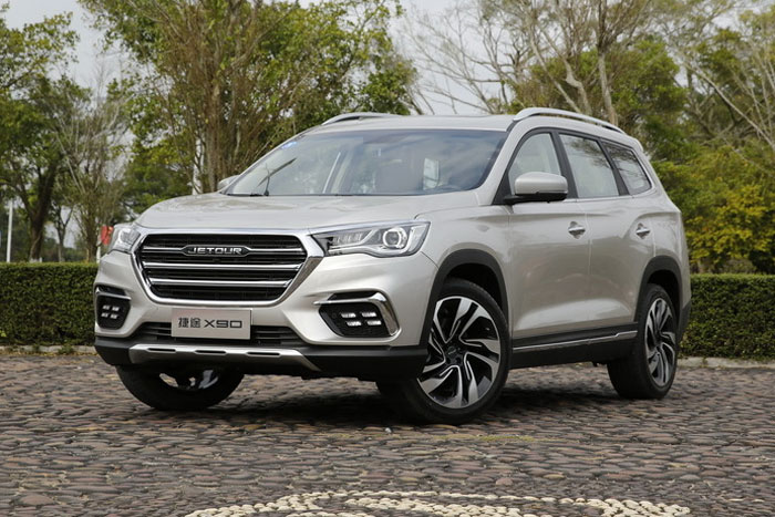 تجربه‌ای مطمئن از خرید خودرو با کارشناسی ۳۶۰ درجه در شرکت خودروبین